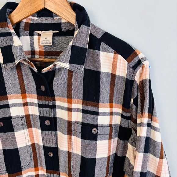 Duluth Trading Co Tops - Duluth Trading Company Button Down Flannel Size 1X